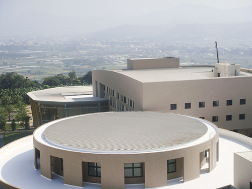 2009-Pu Tai High School metal roofing project
